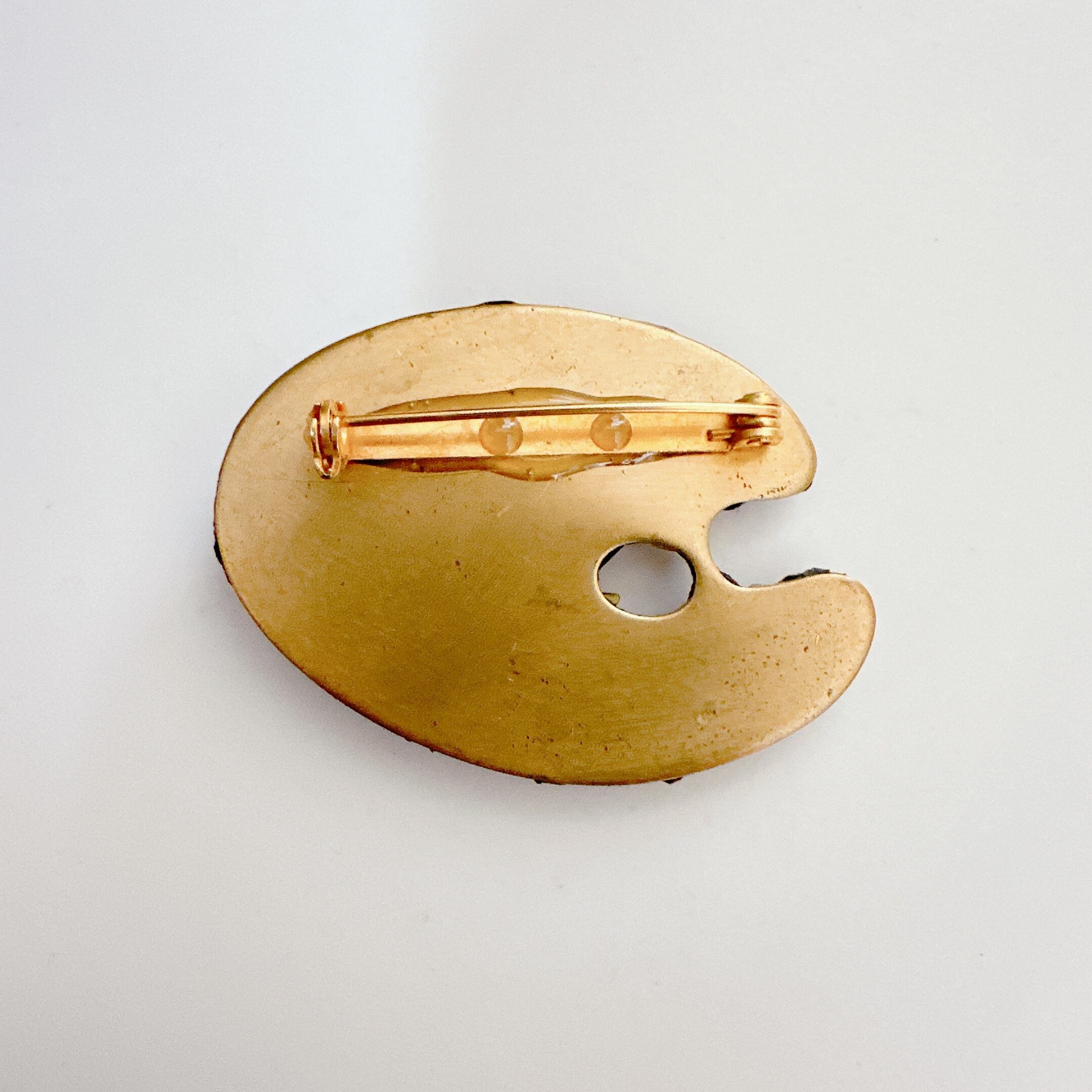 絵の具のパレットのブローチ by Annie Sherburne | THE BIJOUX PROJECT
