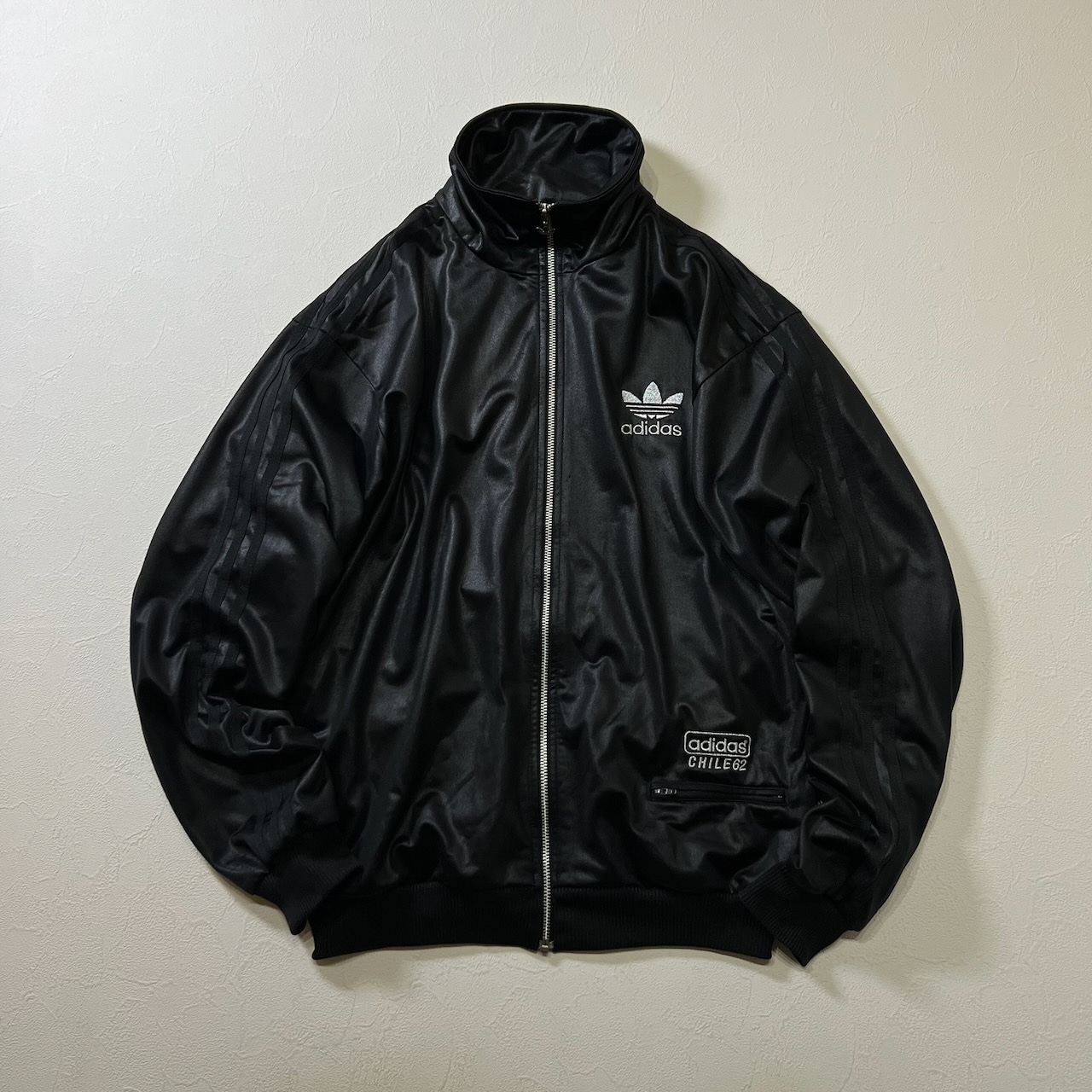 90s〜00s adidas CHILE62 ファイヤーバード トラックジャケット アディダス ブラック L
古着