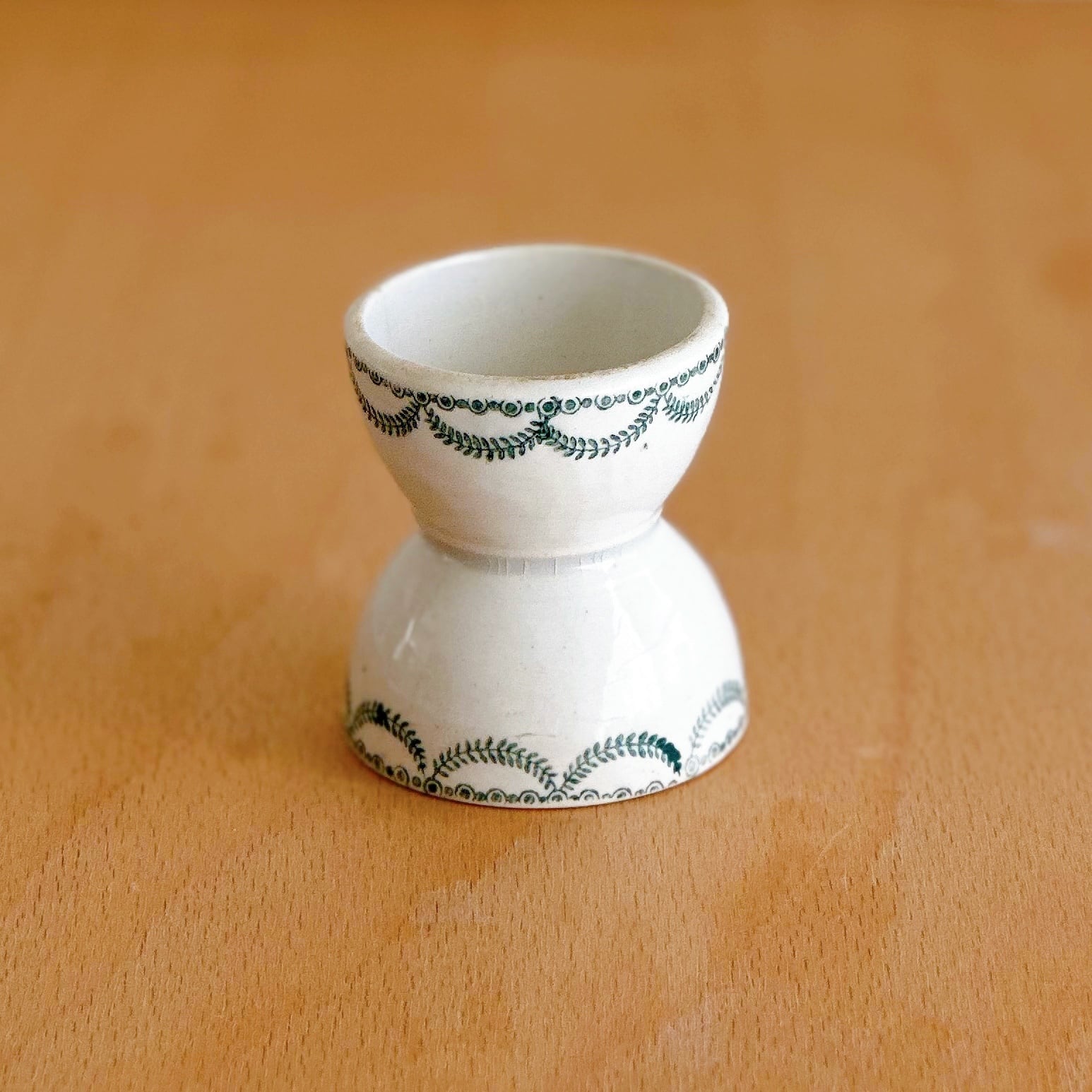 コクティエ・エッグスタンド | ぽわにえ・だむーる 〜 アンティーク