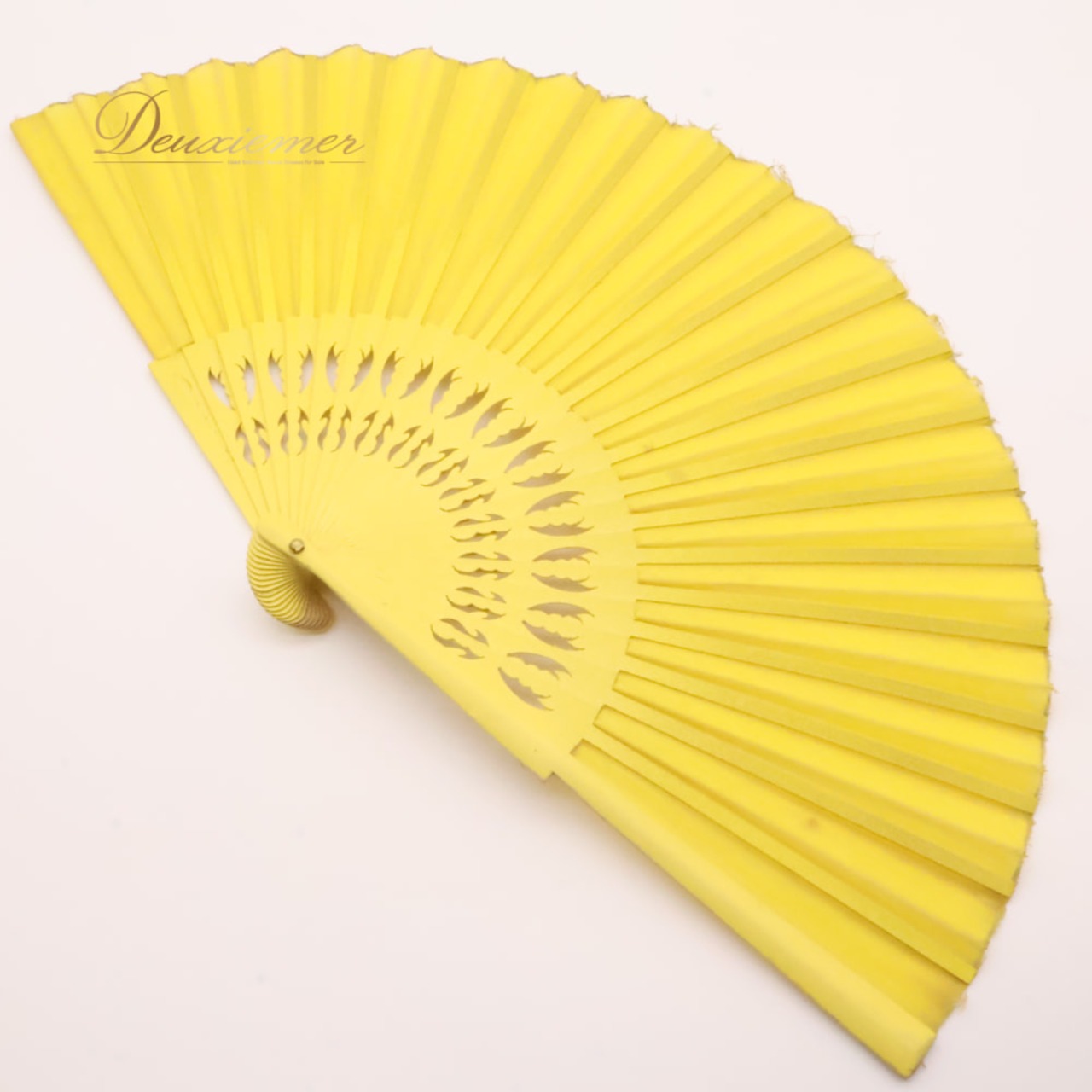 フラメンコ 小物 まとめ売り セット アバニコ ペイネタ イヤリング 黄色 小道具 ダンス 練習 レッスン 発表会 イベント ステージ パーティー 飾り 装飾 イエロー系 扇子 フラメンコ衣装 おしゃれ 小物セット 伝統装飾 ダンス小物 イヤリングセット コスチューム 舞台用アクセサリー