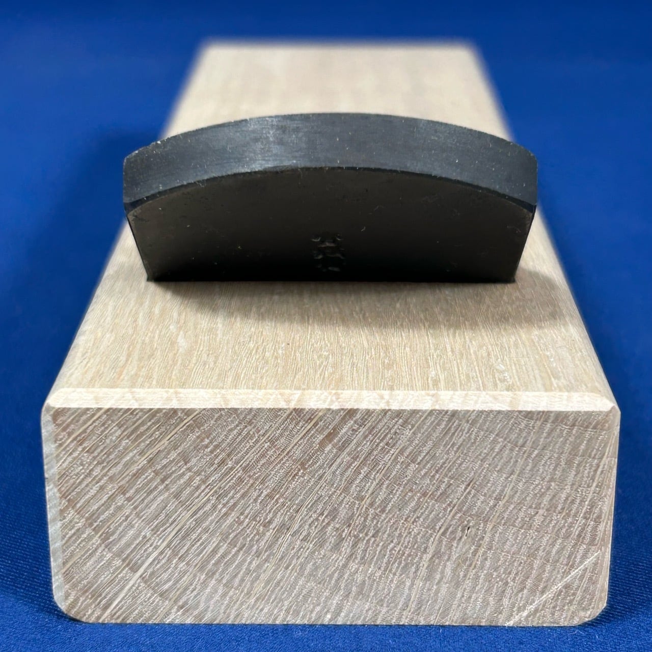 小森秀樹作 純鉄こもり 豆平鉋/寸4(42mm) | 利作オンラインストア