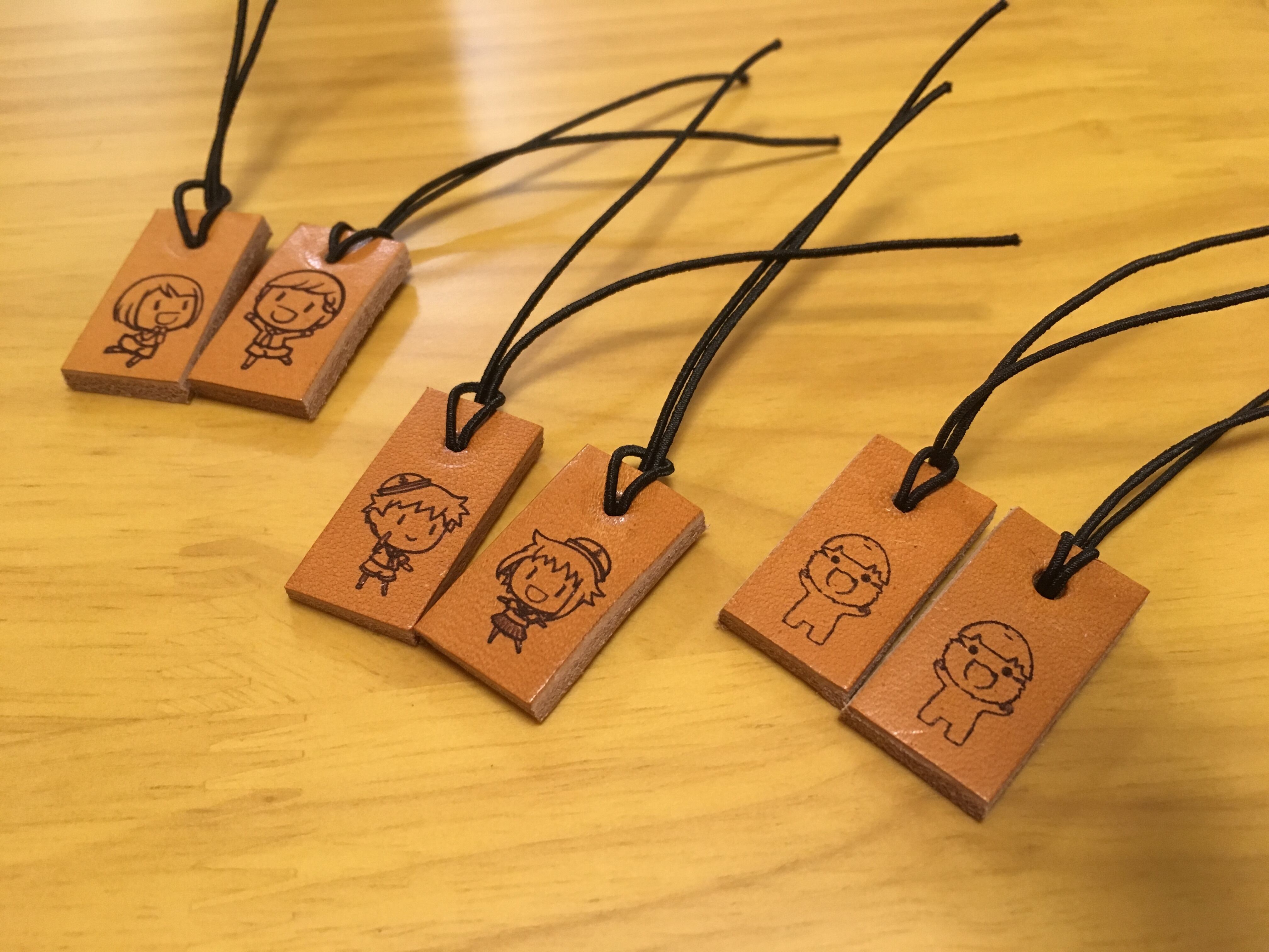 本革タグアクセサリー | amuseplanet