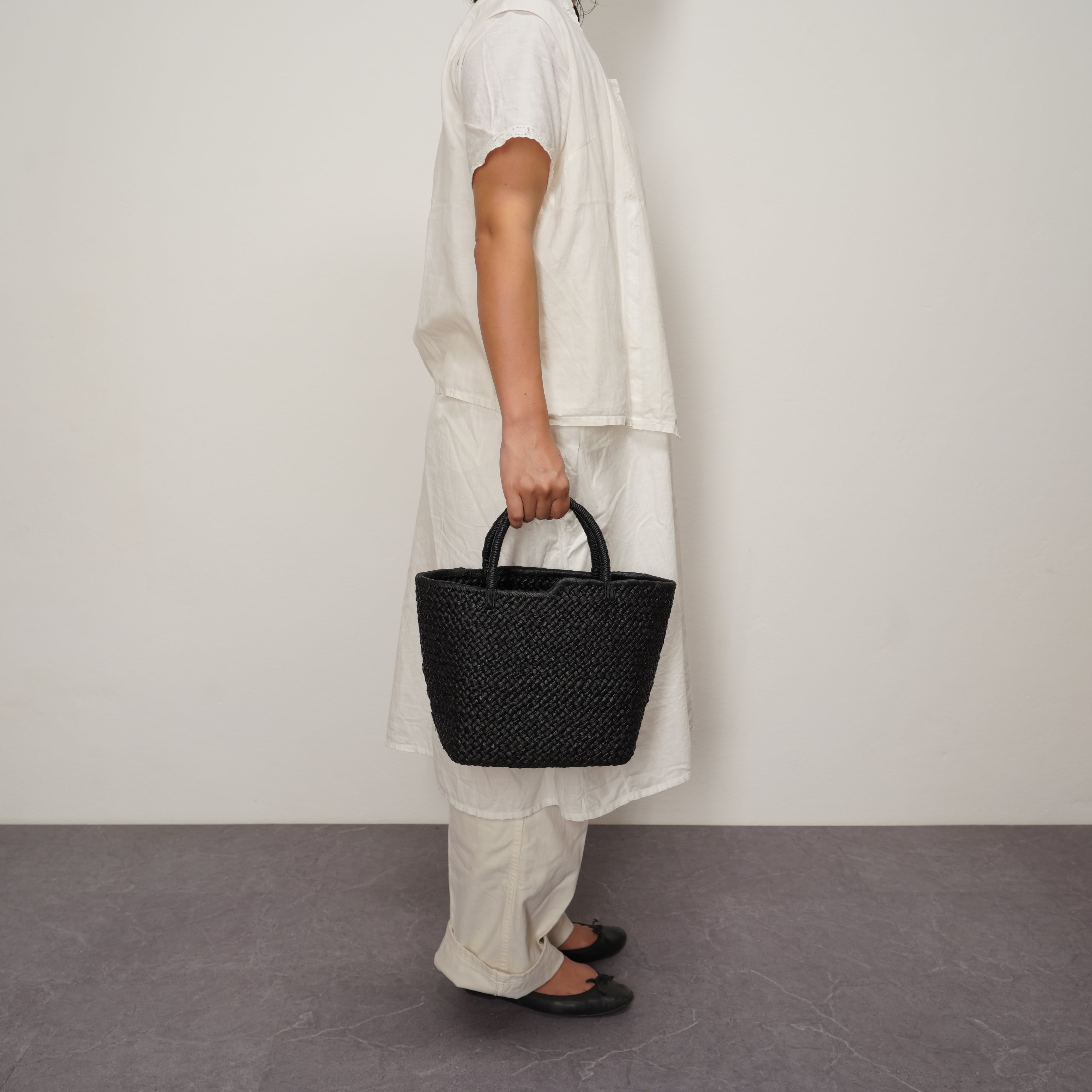 美品　ampiana アンピアナ　マルシェバッグ　Sサイズ Marche bag (S) - Black | AMPIANA