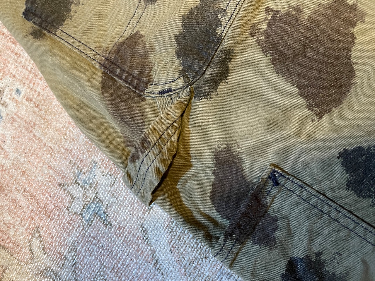 Carhartt / HANDPAINT CAMO