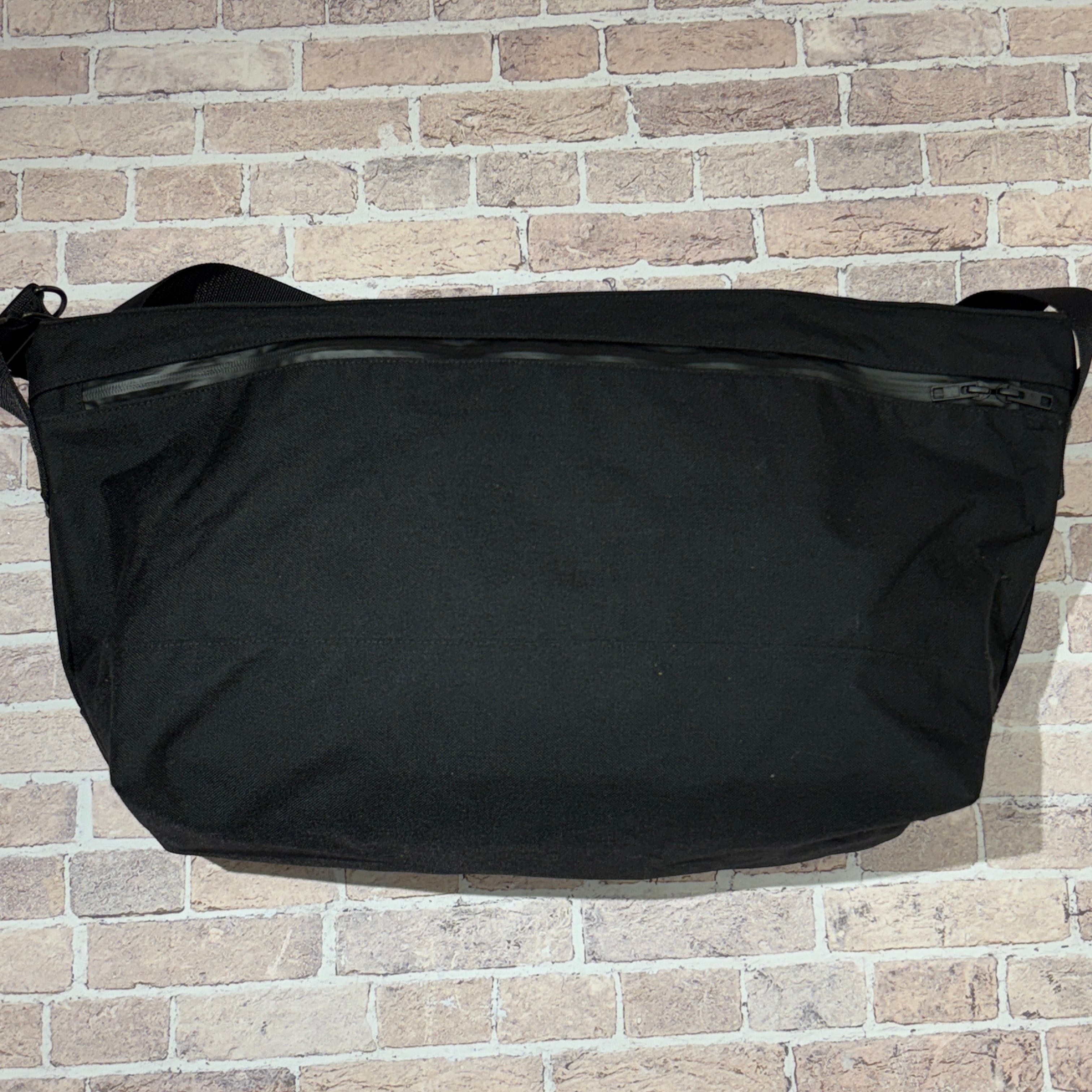 biscuithead MESSENGER BAG 吉田カバン別注 2025SS | safarionline