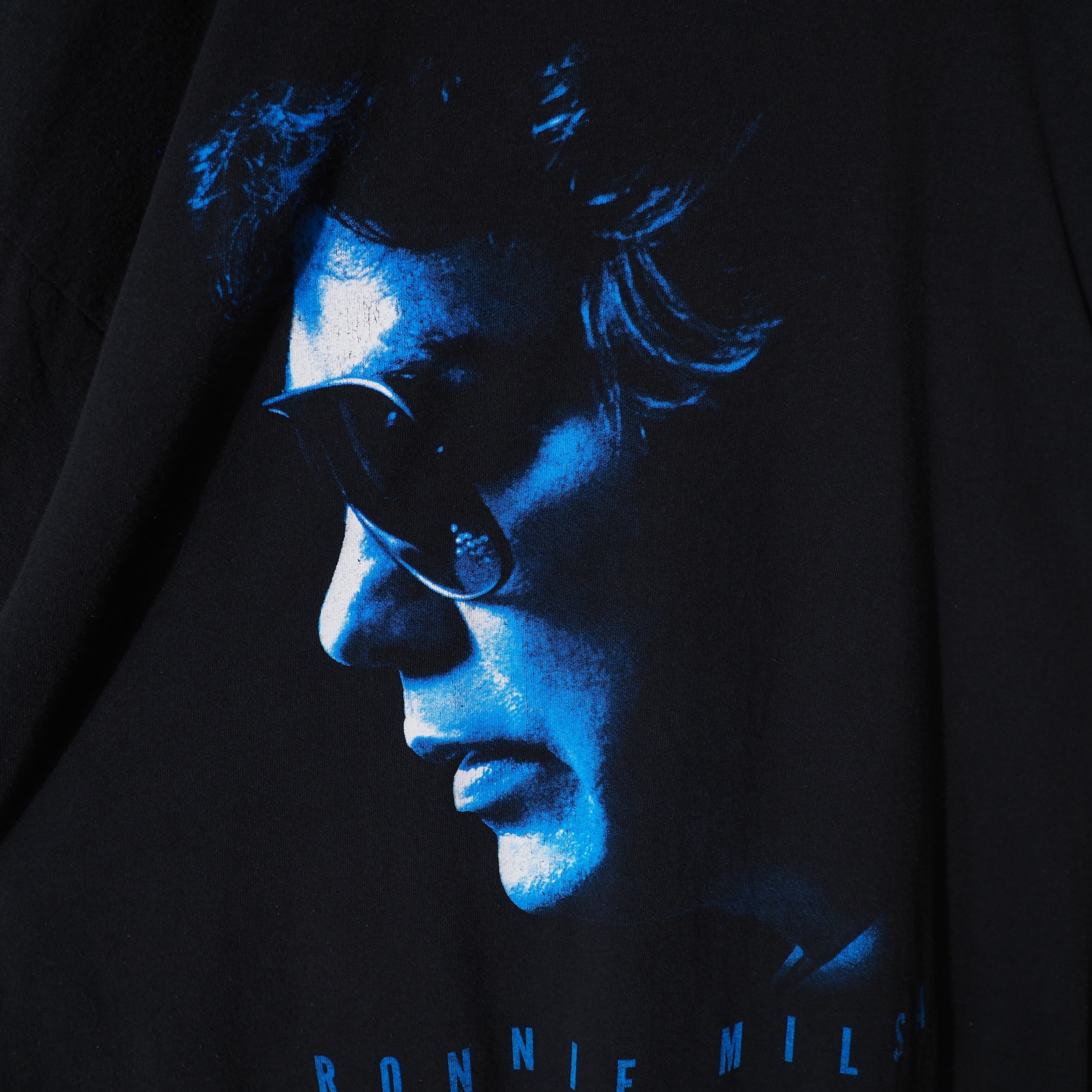 ” Ronnie milsap ” smoky mountain rain printed loose black Tee