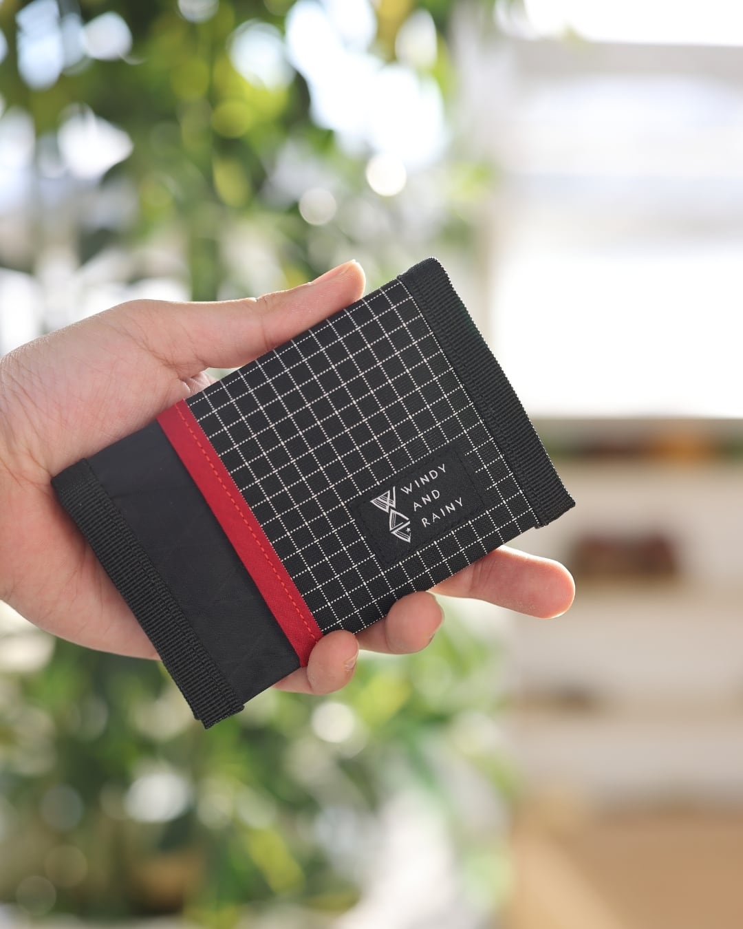 windy and rainy T-box cover | CAN FEEL