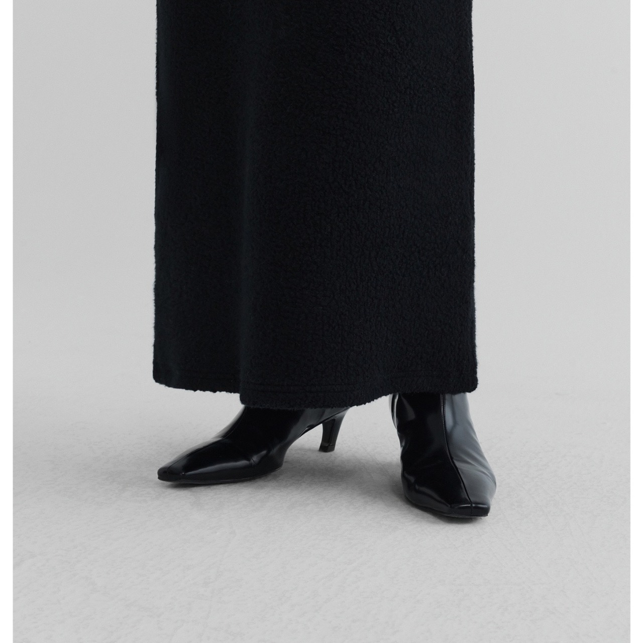 Warm Fluffy Straight Skirt  T4176