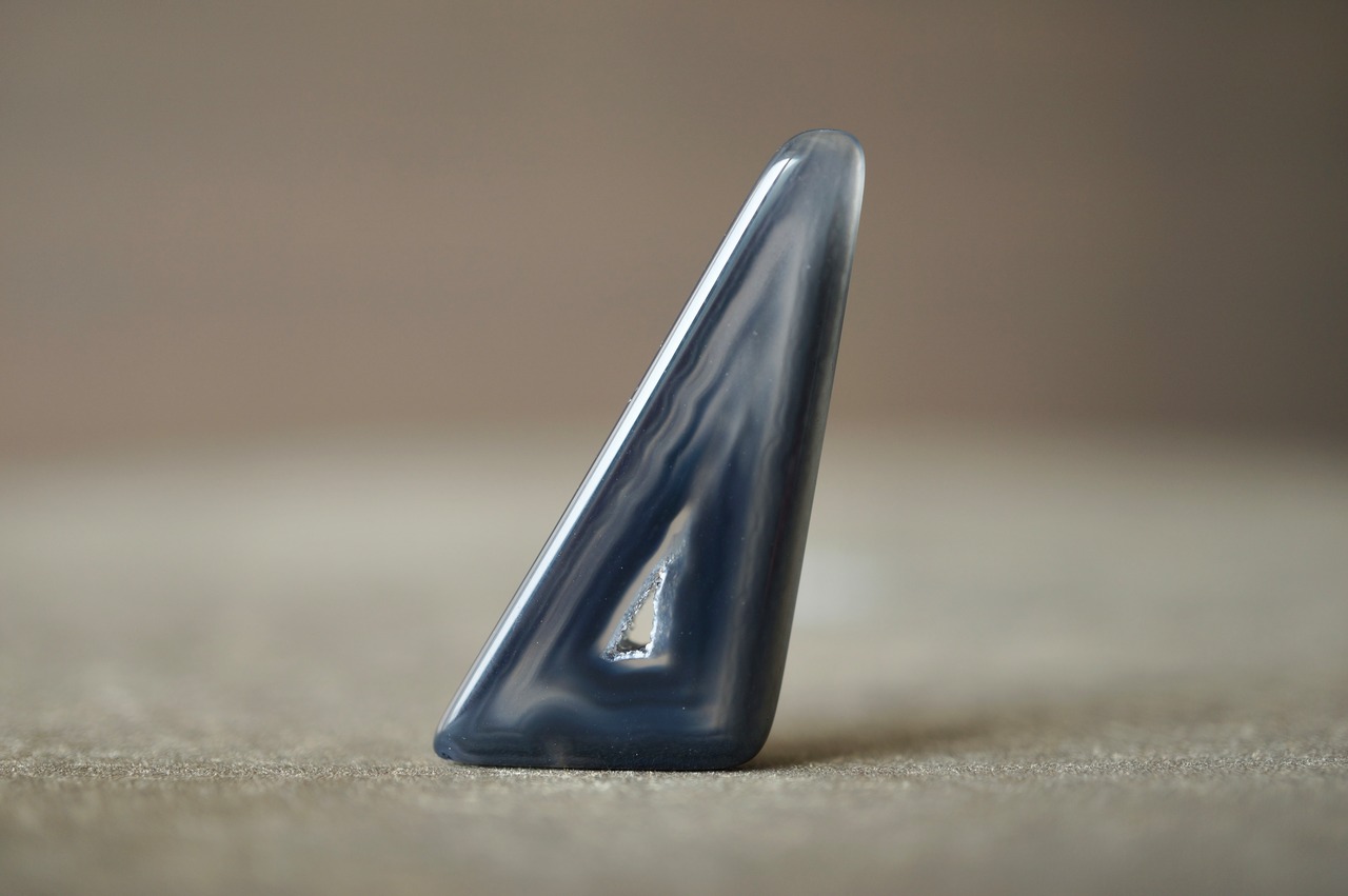 ポリへドロイド・アゲート Polyhedroid Agate 2048