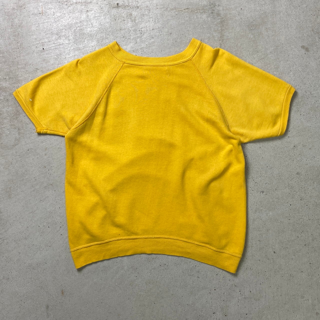 Vintage 70s Disney Santa Monica Tシャツ 黄色