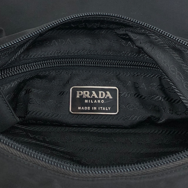 PRADA プラダ セミショルダーバッグ ブラック トライアングルロゴ ナイロン vintage ヴィンテージ オールド gpgejr