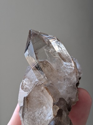 ヒマラヤ水晶・スモーキークォーツ ⭓ 原石クラスター ⭔ インド・マニハール産