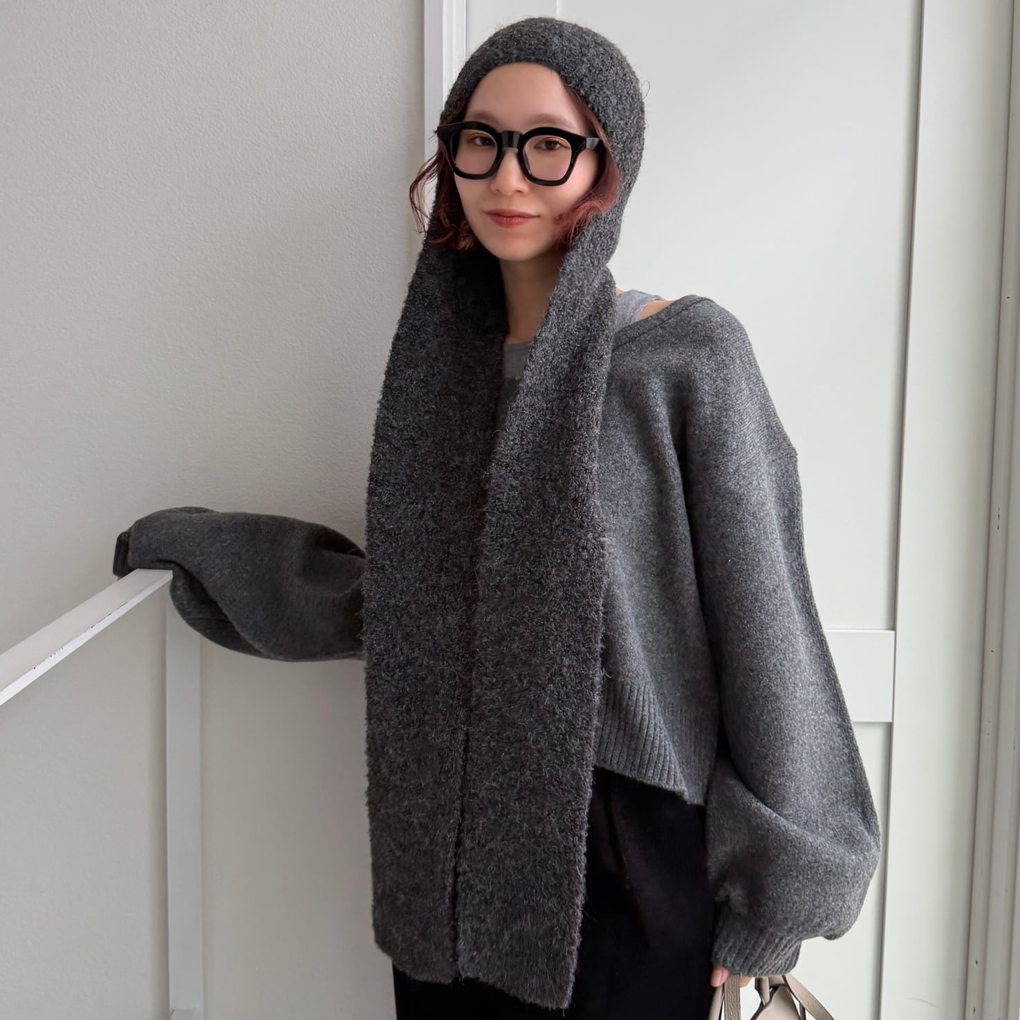 【極美品】45R 縮絨ニットのPラップジャケット F ブラック ウール welise/ウェライズ】fluffy shaggy fur oversized dolman knit