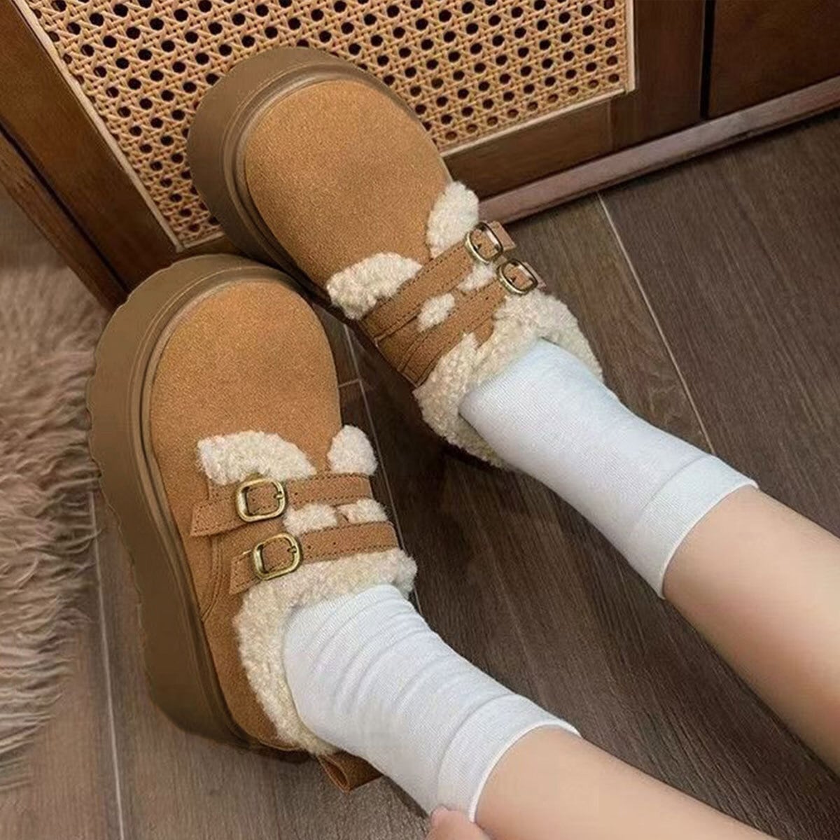 ダブルベルト ボアムートン シューズ レディース 秋冬 厚底 靴 韓国 おしゃれ きれいめ 大人 カジュアル 通勤 通学 防寒 保温 暖かい 軽量 歩きやすい 大人可愛い 大人女子