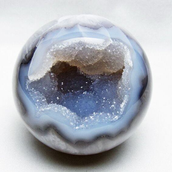 1.1Kg アゲート 笑口丸玉 ブラジル産 96mm ジオード スフィア 一点物 151-8263