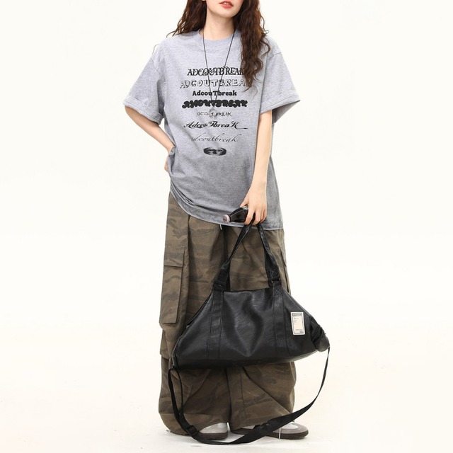 multi-logo design short-sleeved tee　マルチロゴデザイン半袖ティー　J1935