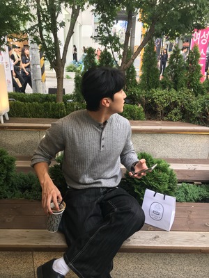 【Muscle Fit】Cashmere Ribbed Henley Neck Knit (5color)