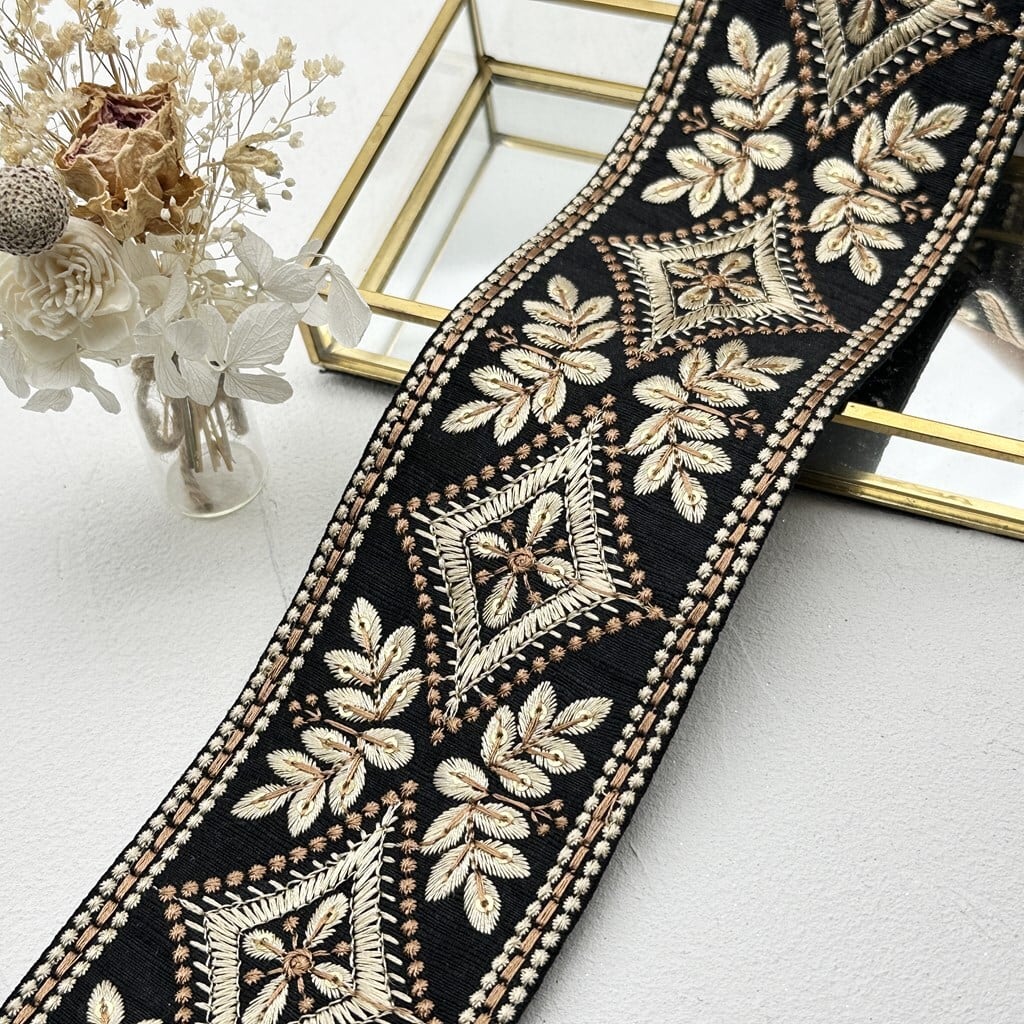 ダイヤモンド [ブラック］インド刺繍リボン 1437 | インド刺繍
