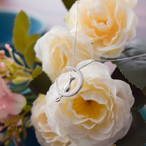 シルバームーンキャットネックレス