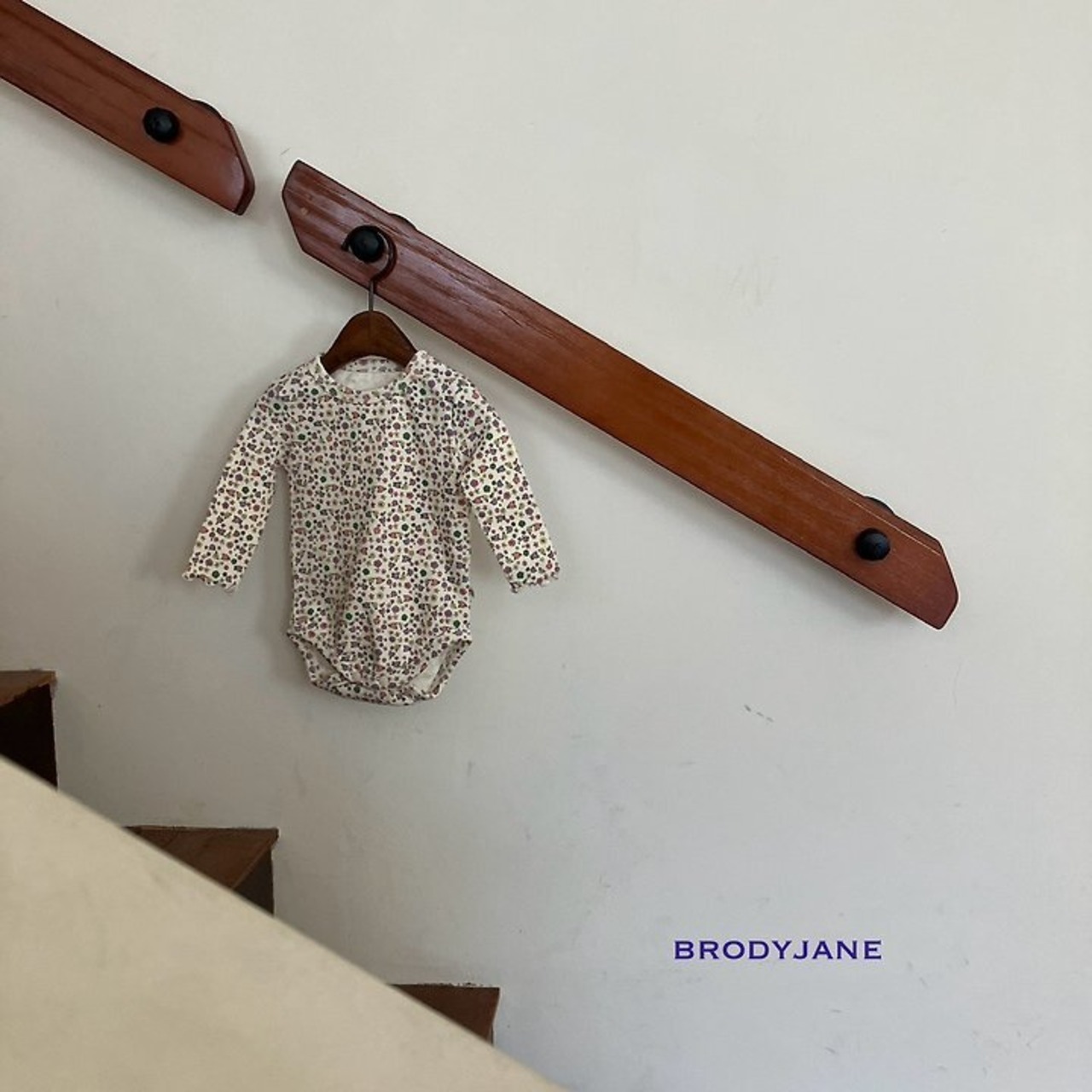 韓国子供服 / 26Autumn / 〖取寄〗Brodyjane / ジェニーベビースーツ / ベビー服 / 赤ちゃん服 / ロンパース *S/M*