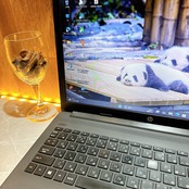 準美品/ HP 250 G7/ 初期設定済/メモリ8GB/SSD256GB/大型液晶/人気ノートパソコン/Office付き