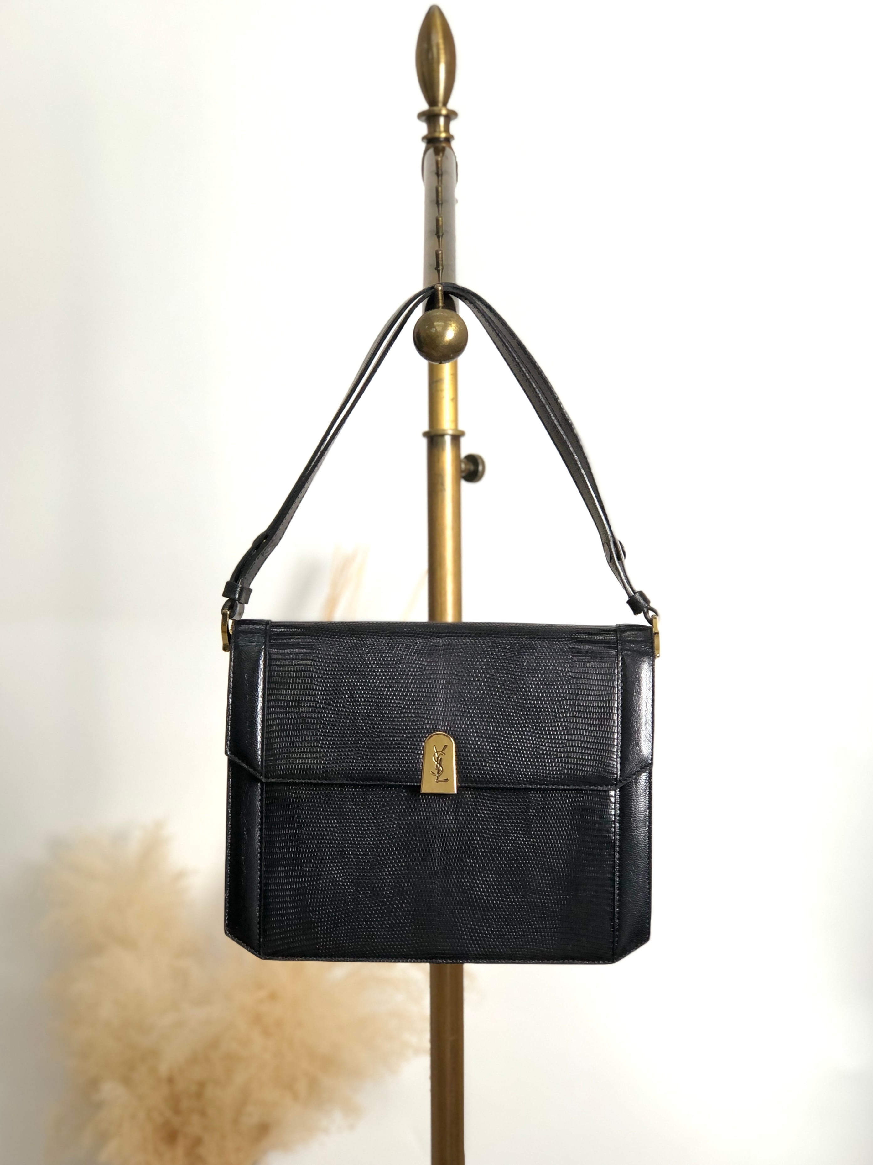 Yves Saint Laurent | VintageShop solo