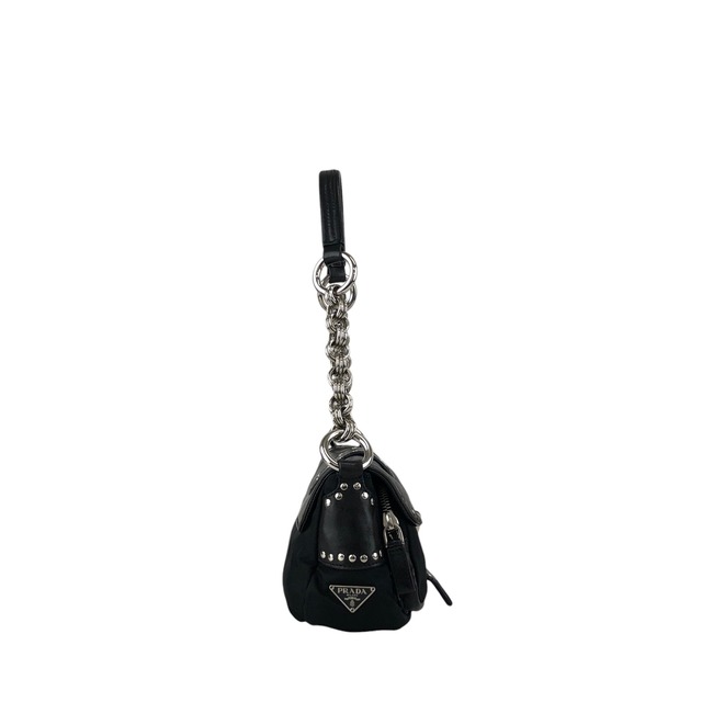 PRADA プラダ ショルダーバッグ ブラック トライアングルロゴ レザー ナイロン スタッズ　セミショルダーバッグ vintage ヴィンテージ オールド tiuxdg