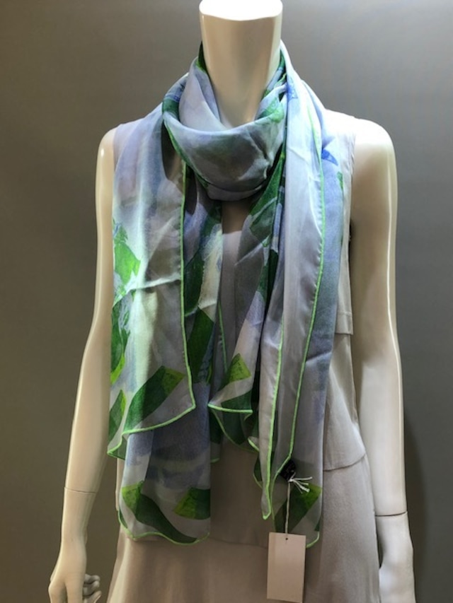 LARIOSETA(ラリオセタ）KF561/21481 Col.004(L.Blue)xL.Green シルクシフォンプリントスカーフ　イタリア製