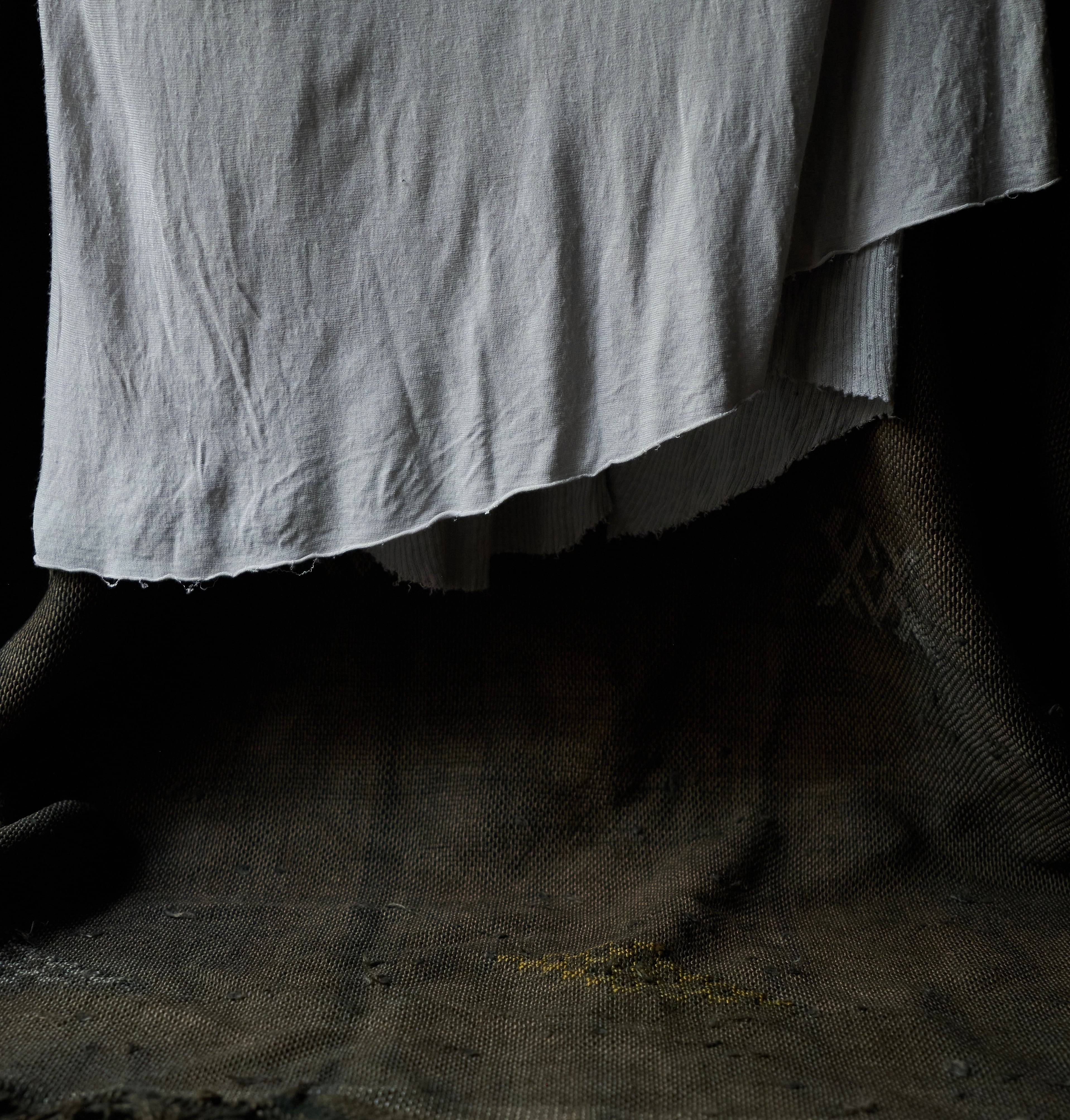 NiCOLAS & MARK Layered docking pattern T-shirt | FOLLIEE.