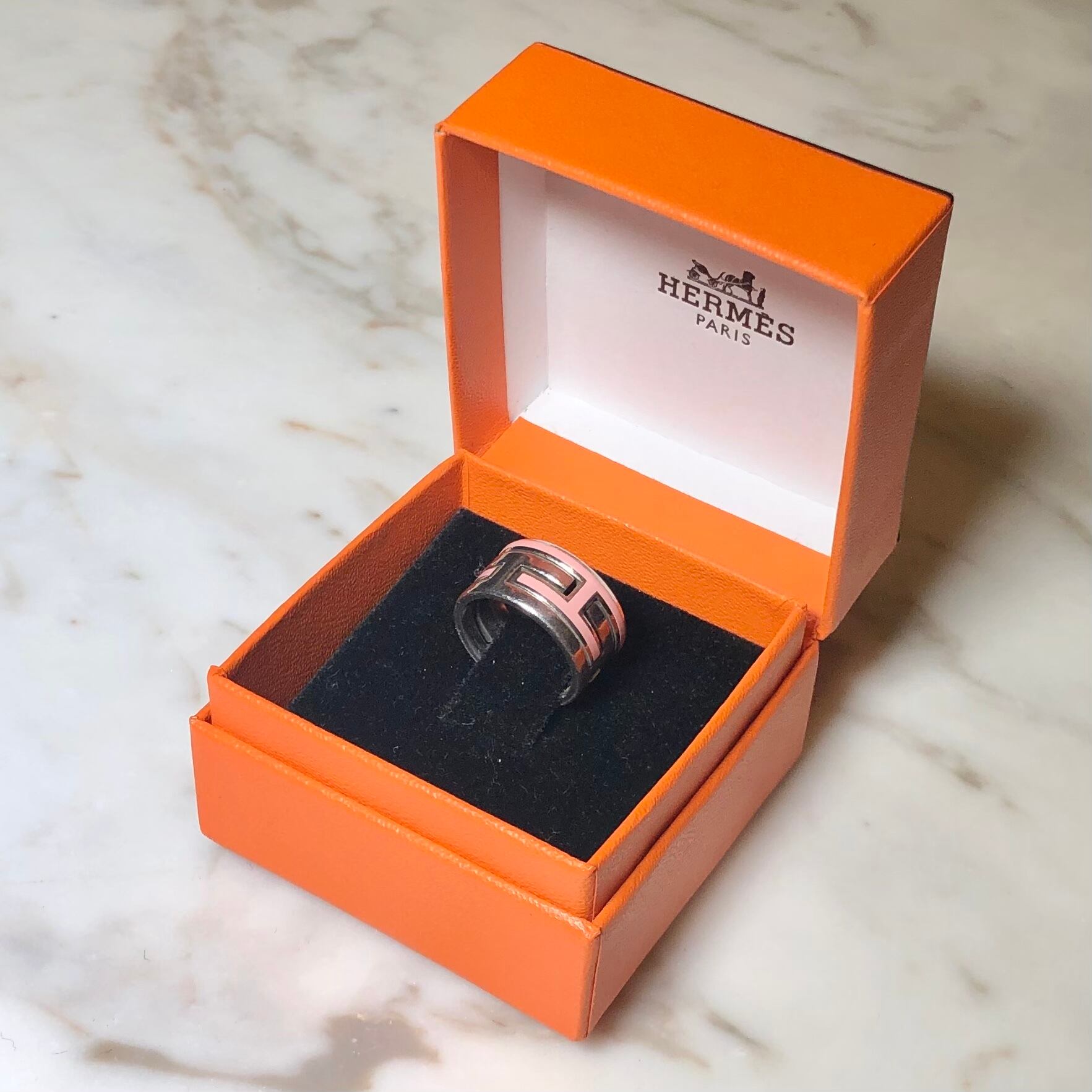 HERMES pink color silver ring “move h” | NOIR ONLINE