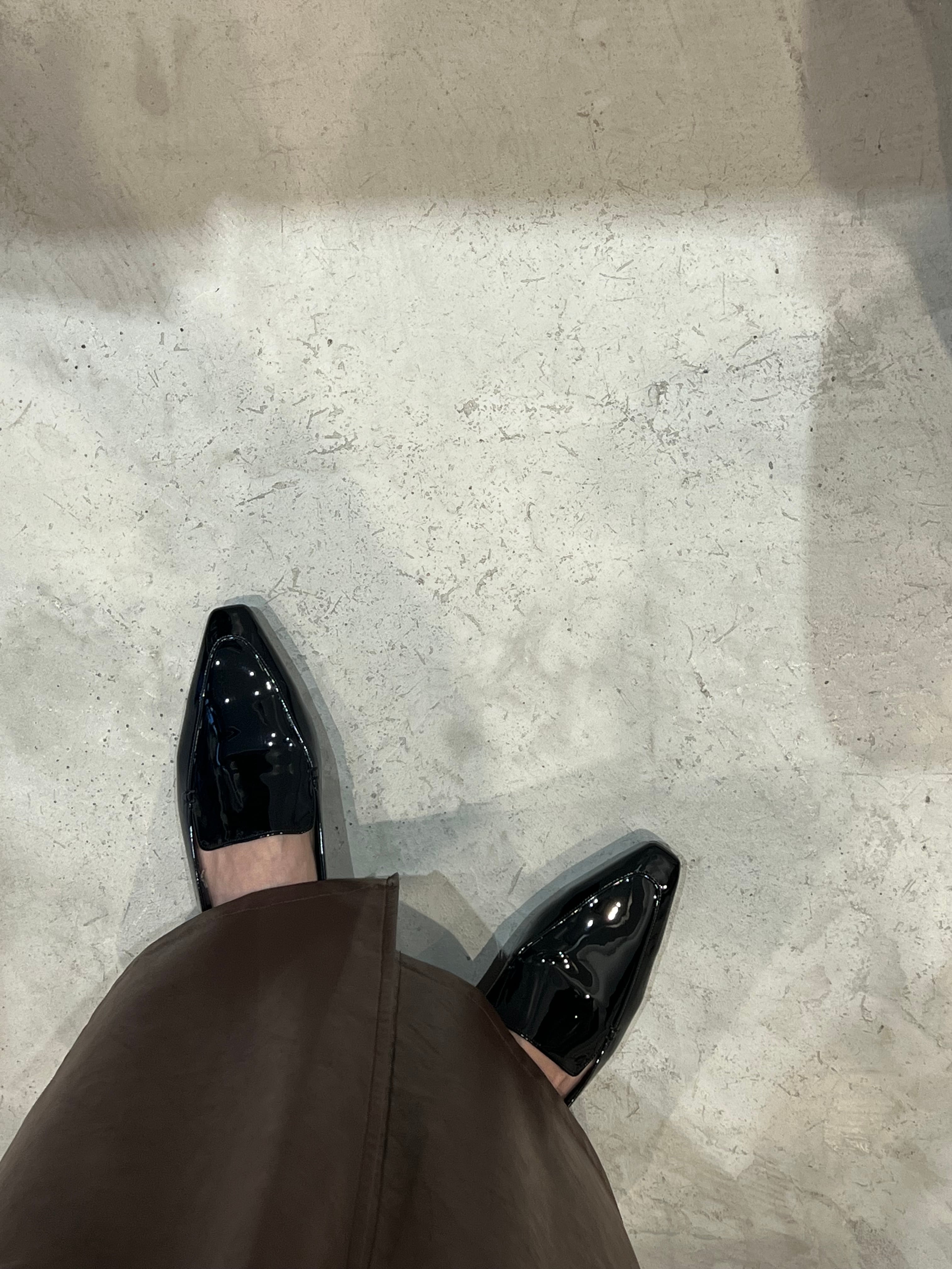 【libero】ロングノーズパンプス