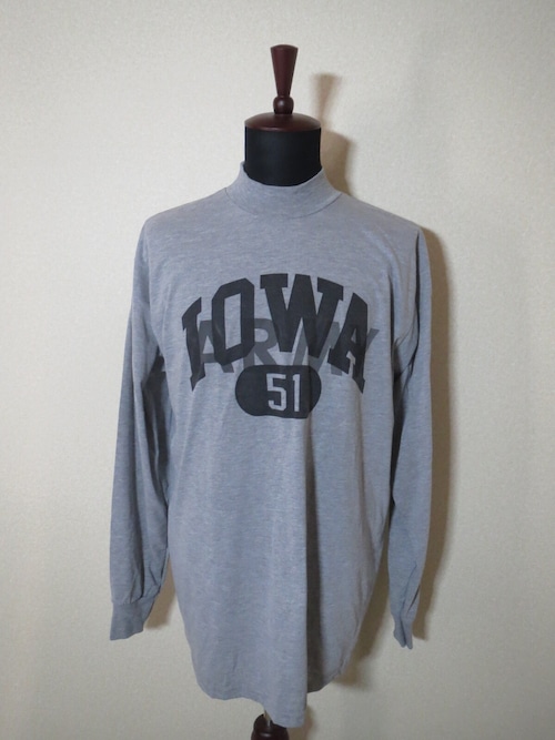 DEAD STOCK COLLEGE OVER PRINT US ARMY LONG SLEEVE T / IOWA 1