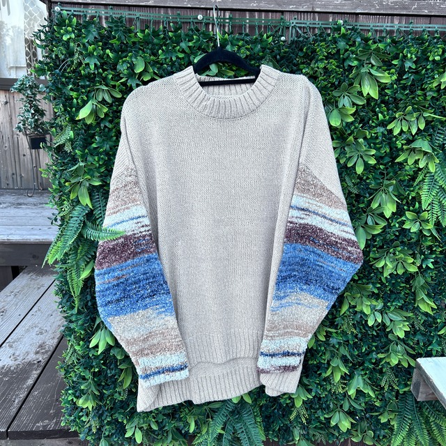 マルチボーダー袖ニットプルオーバー