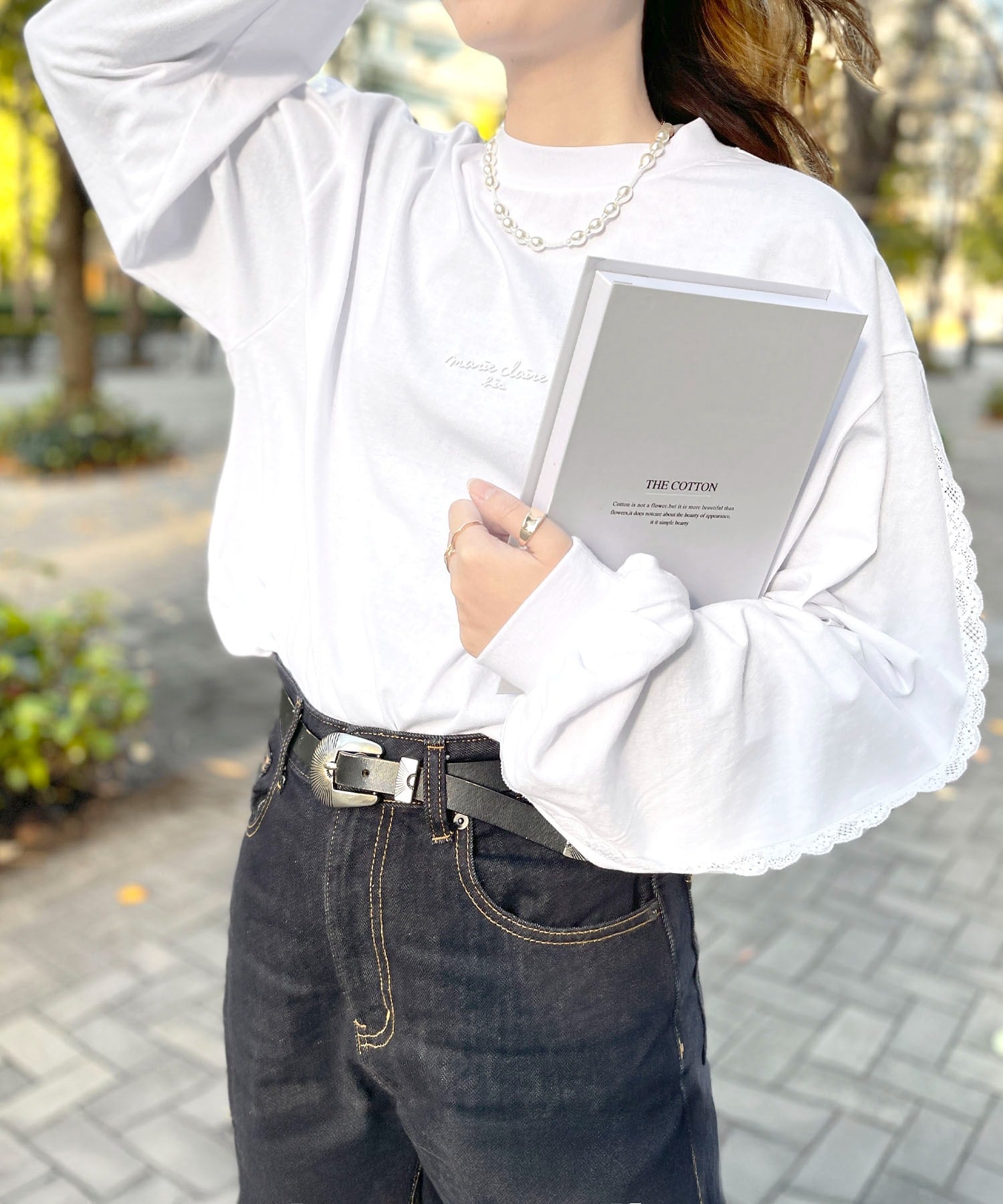 ユニセックス向けのブランドをメインにした、カジュアルな洋服や服飾