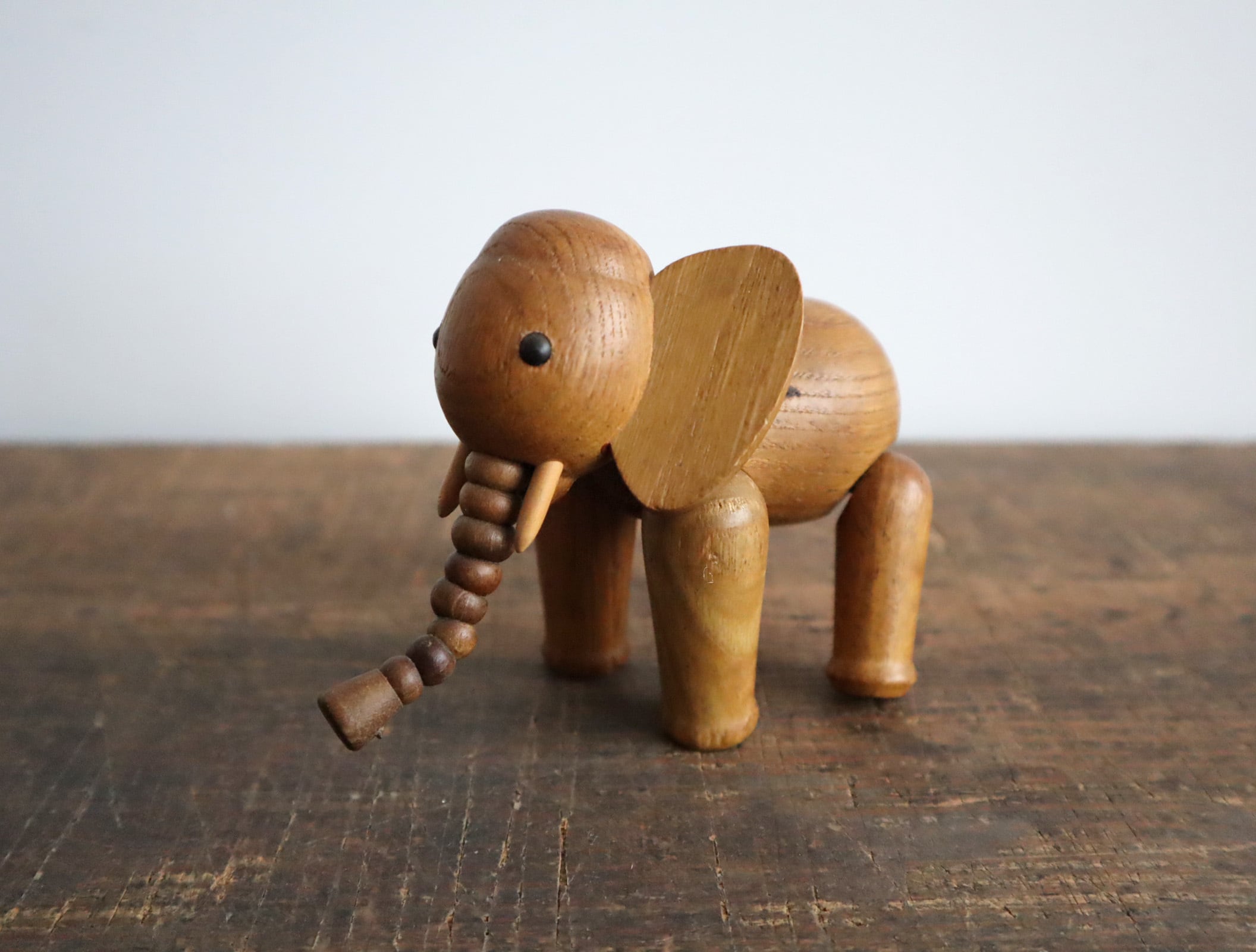 送料無料】 ささやき 杉崎泰山 近代こけし 小 | fismic