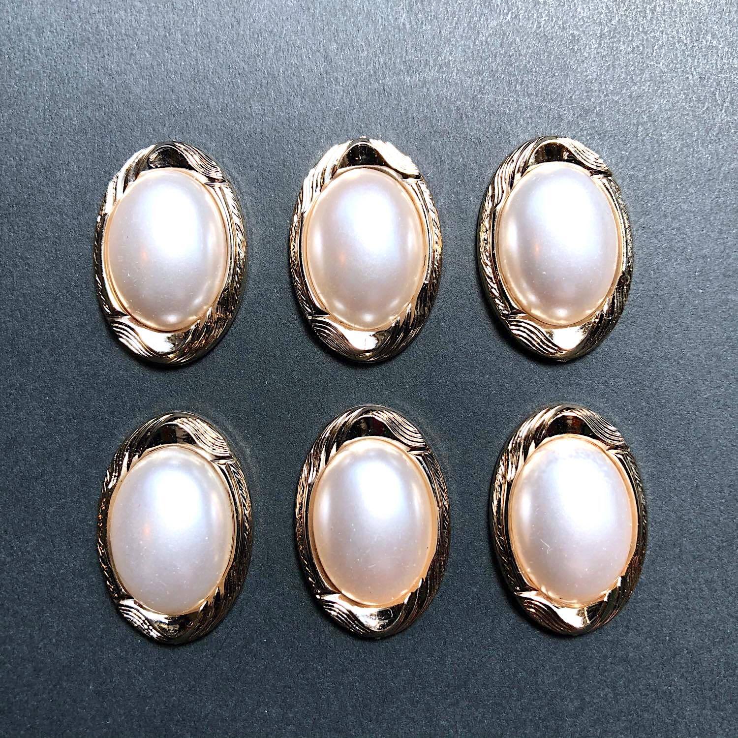 最終入荷〉ゴールド縁オーバル形パールのカボション | Dua