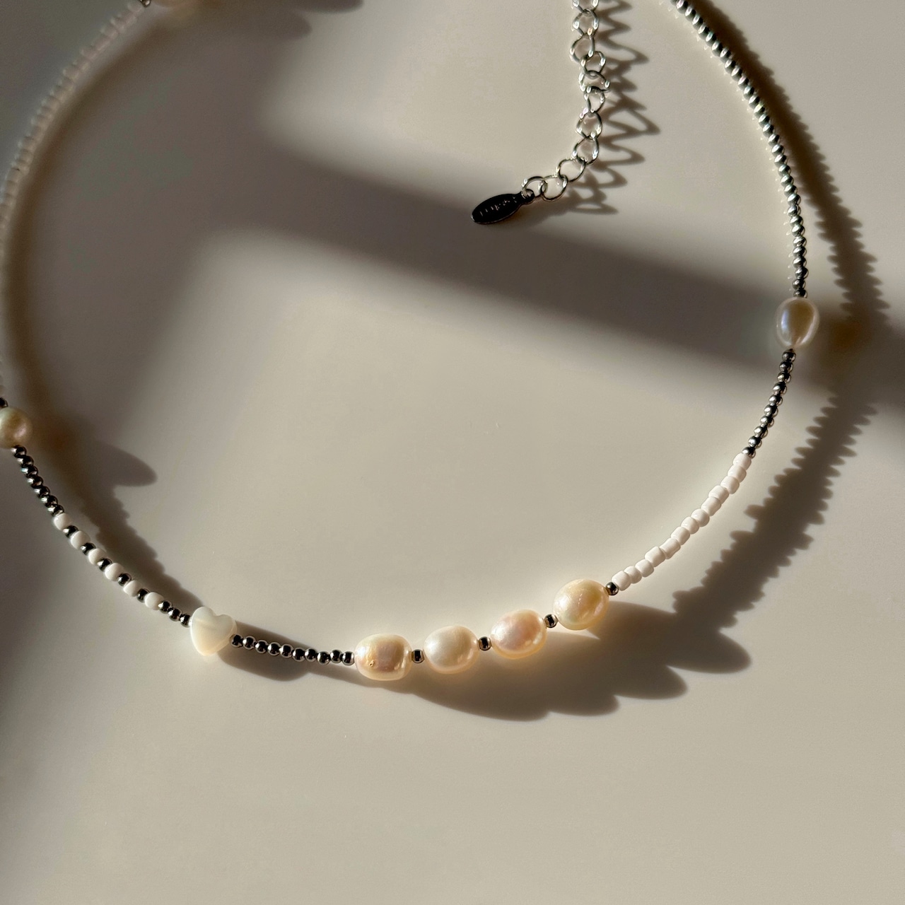 [ silver×white ］beads necklace［BZ06-S ］