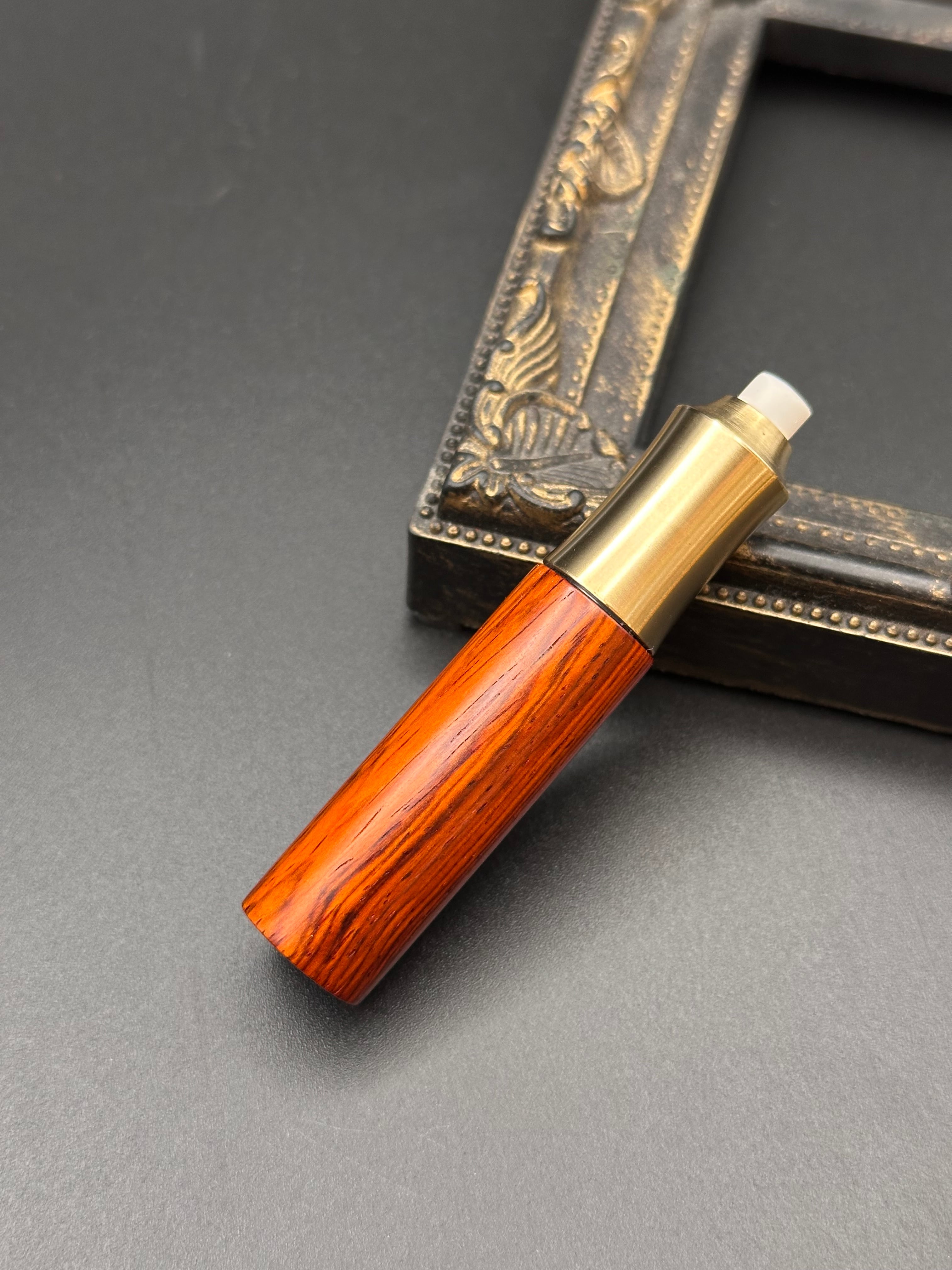 ムンエボニー/木製ツイスト消しゴム | Flamberg