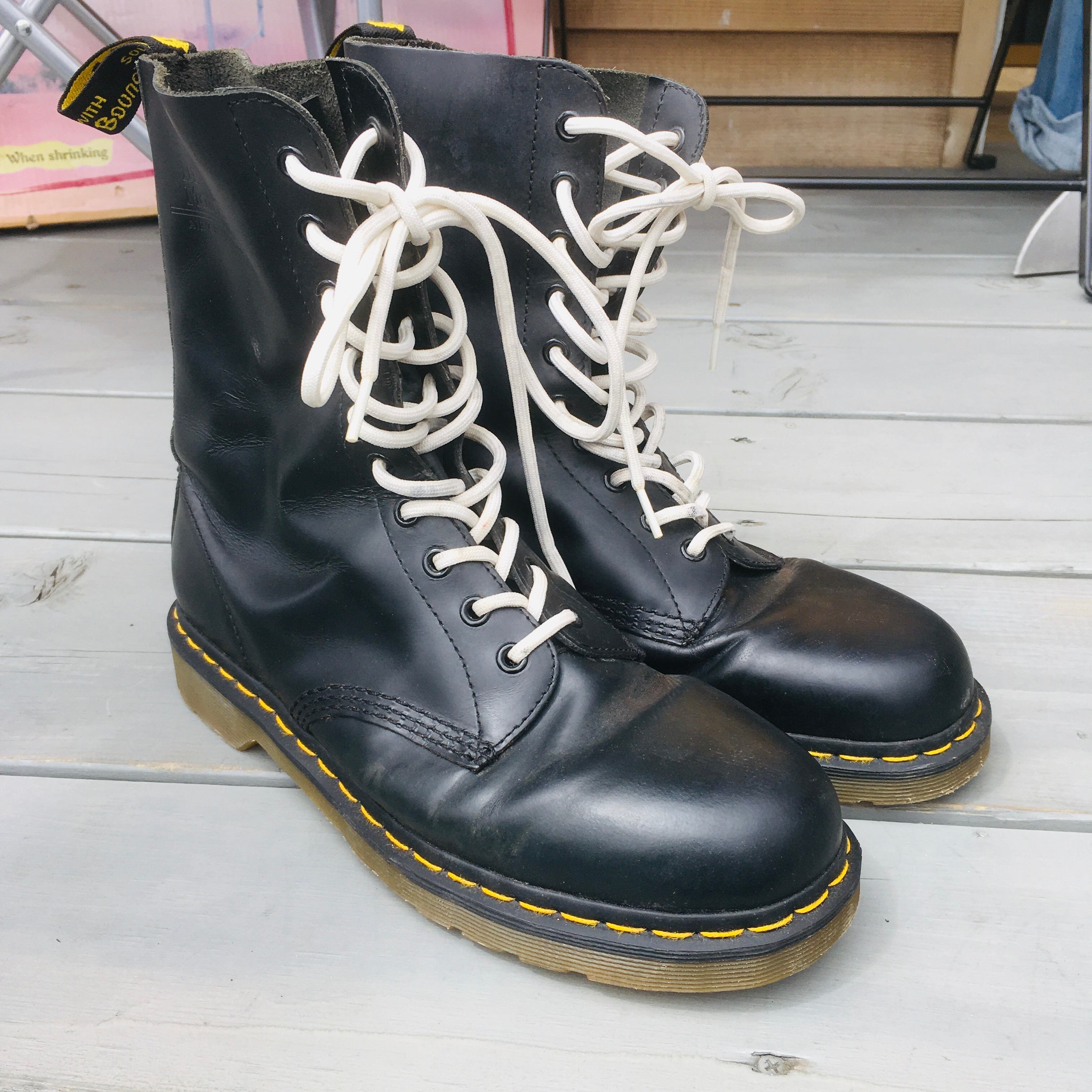 ドクターマーチン Dr.Martens 10ホール ブーツ