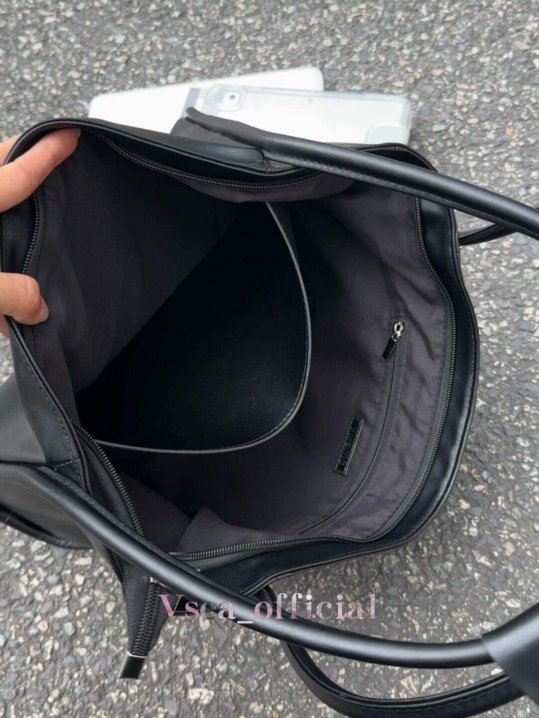 Vsea】PUソフトのトートバッグ！通勤にも普段使いにも合わせやすい