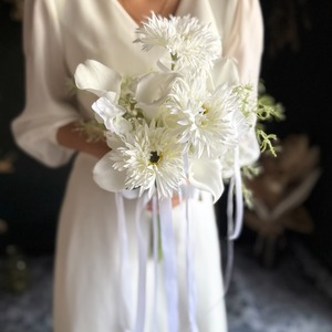 可愛い白ガーベラクラッチブーケ☆ブートニア