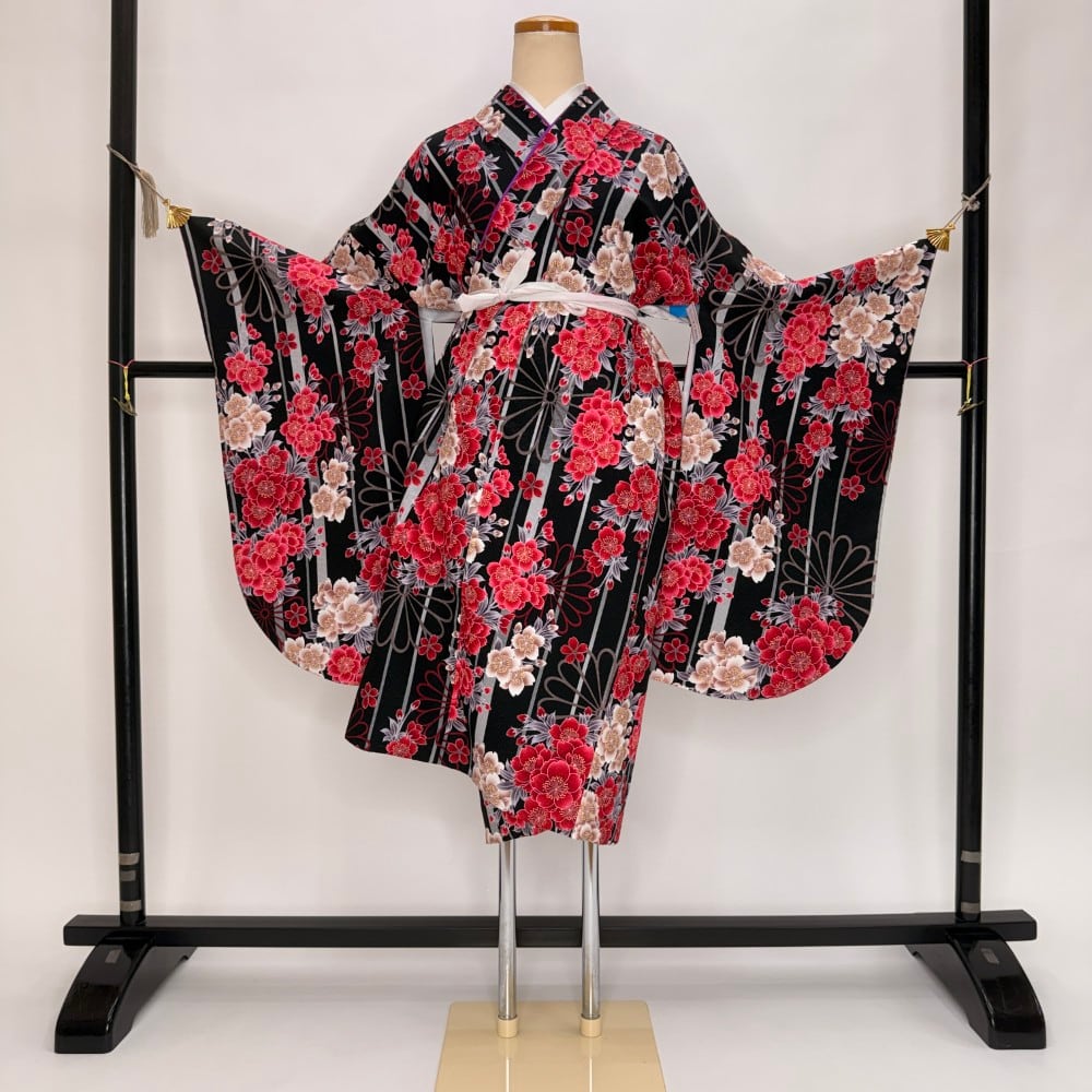 二尺袖 単品 卒業式着物 黒 裄68cm Lサイズ 袴用着物 化繊 中古 5804
