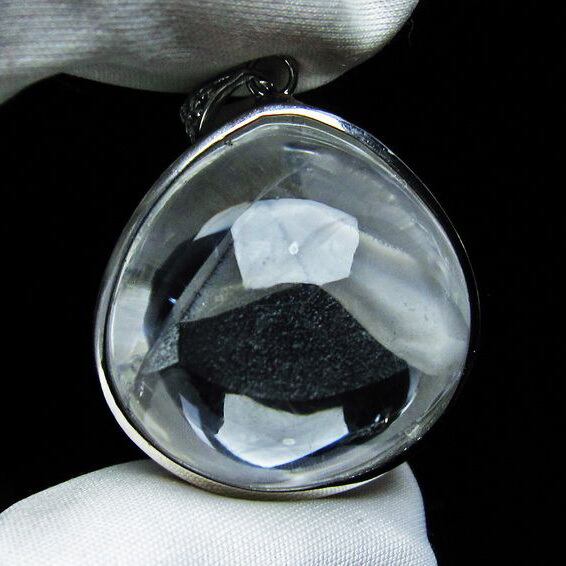 ホワイトファントム ペンダント ファントムクォーツ 一点物 112-8326