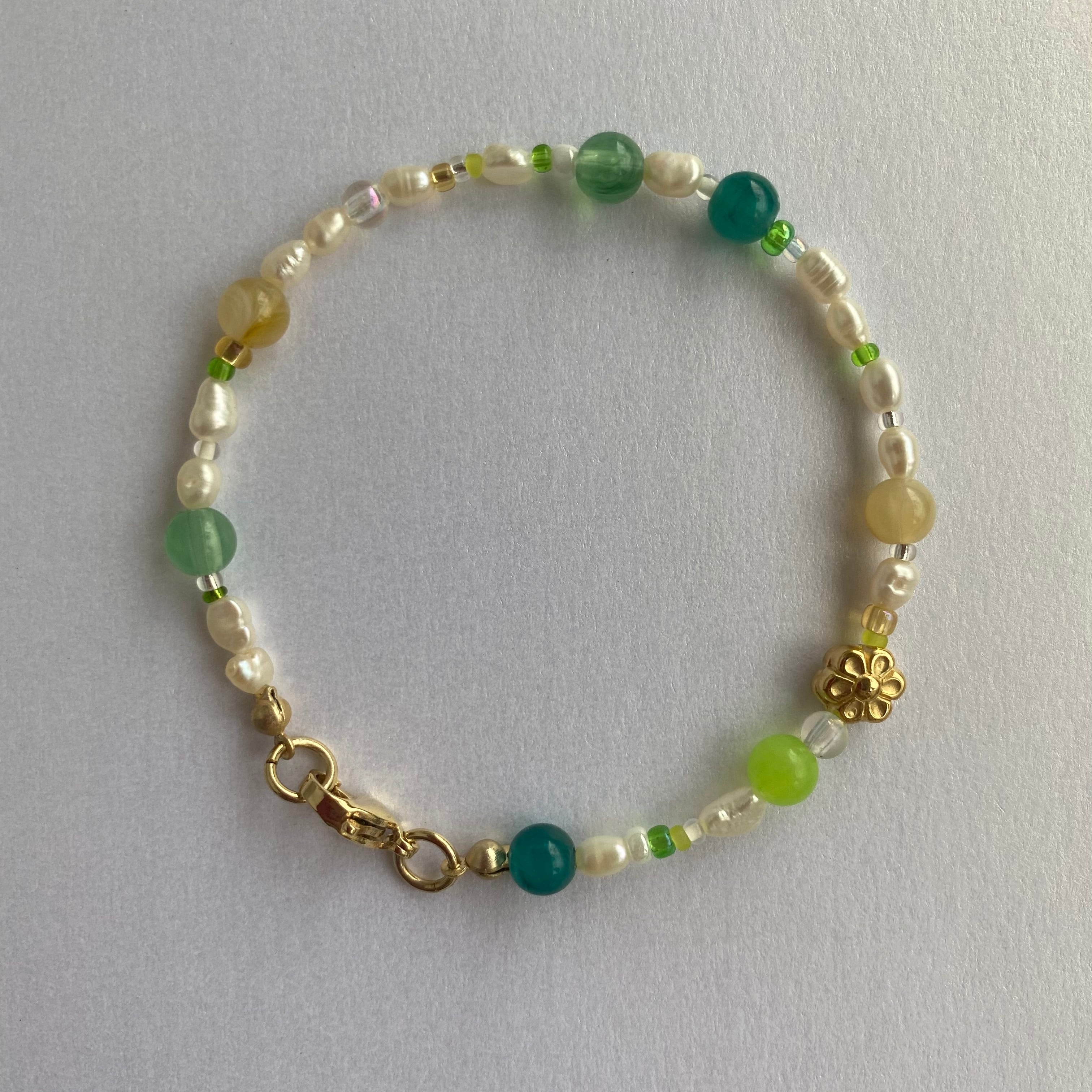 Healthy Pearl/Bead Bracelet - Green main image 0