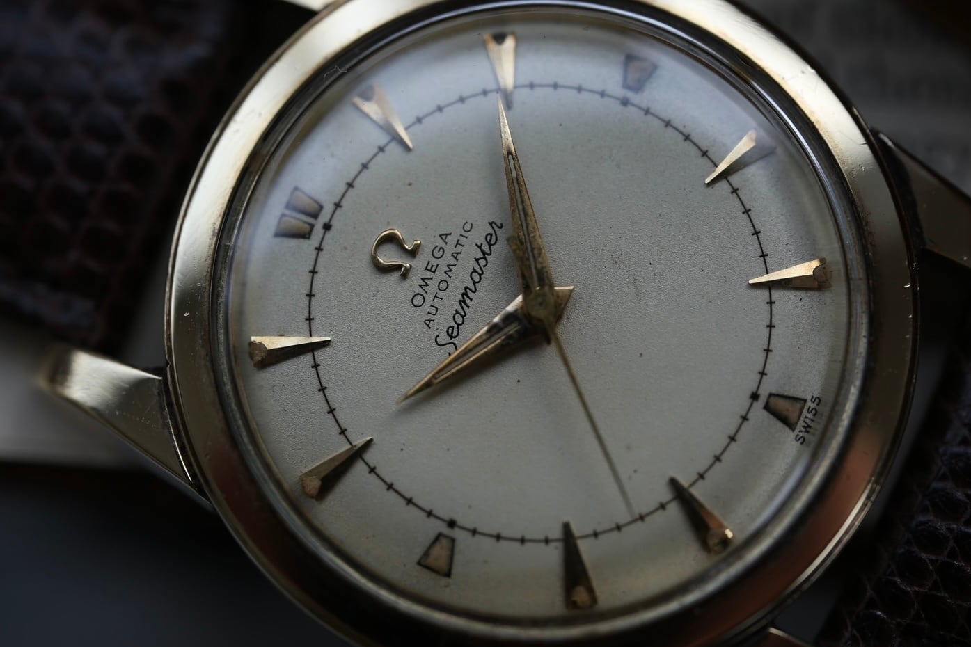 【OMEGA】1950年製 オメガ シーマスター1st前期 ”上がりSeamster” フル楔×夜光インデックス 金張り仕様 / Vintagewatch / Seamaster / Cal.351