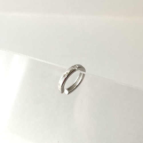 Diamond  Small Ear Cuff K10WG