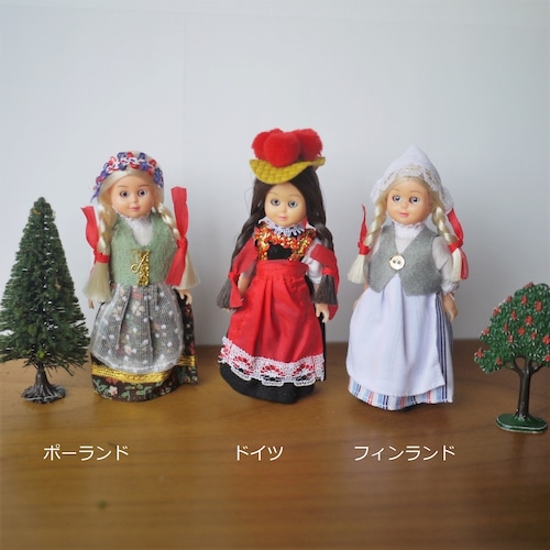 スリープアイドール 民族衣装人形 フォークロア ポーランド人形