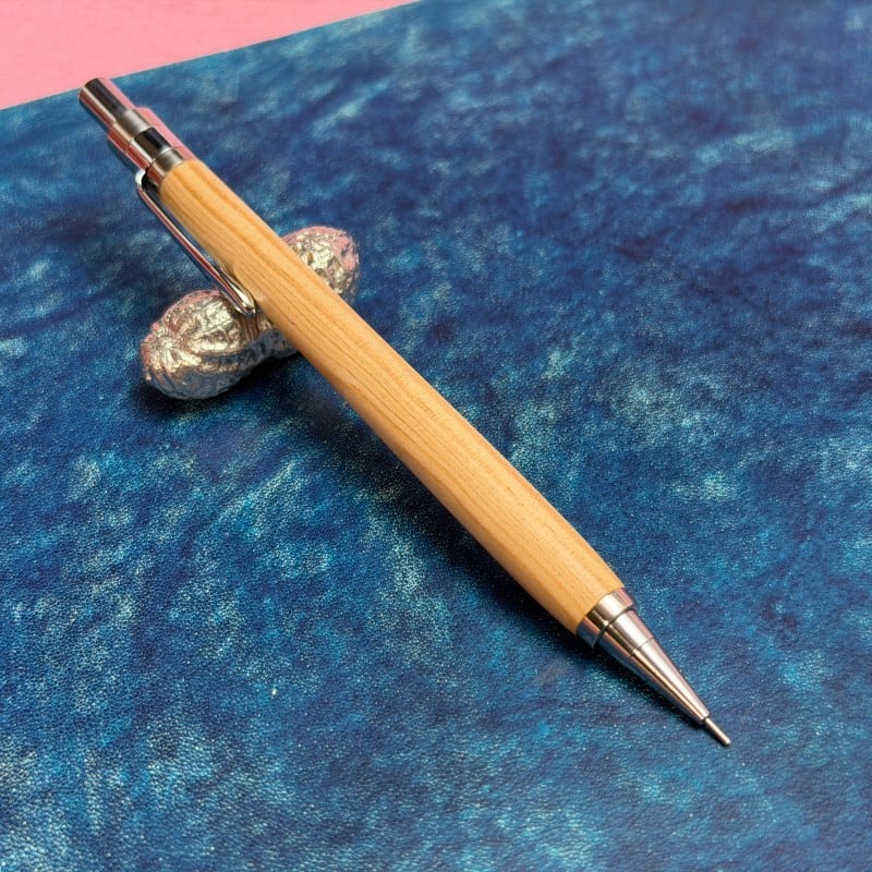 04608 1月誕生木-松- DM-1 シャープペンシル 0.5mm | クラフト工房