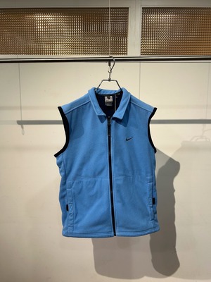 00s NIKE fleece vest