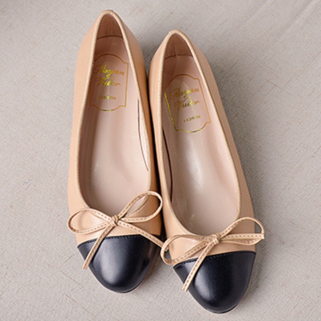 【即納ベージュ39(24.5)1点入荷！】Bicolor ribbon ballet shoes A548